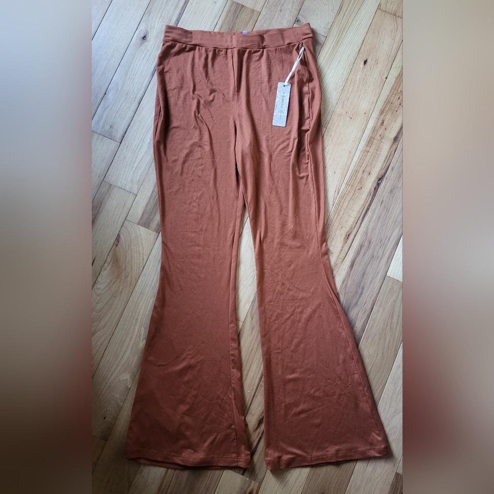 Matching Set - Picture 5 of 6